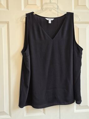 Nine West Black V-Neck Sleeveless Tank Top